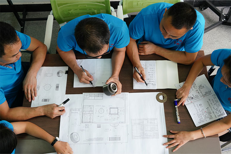 一同研發(fā)團隊